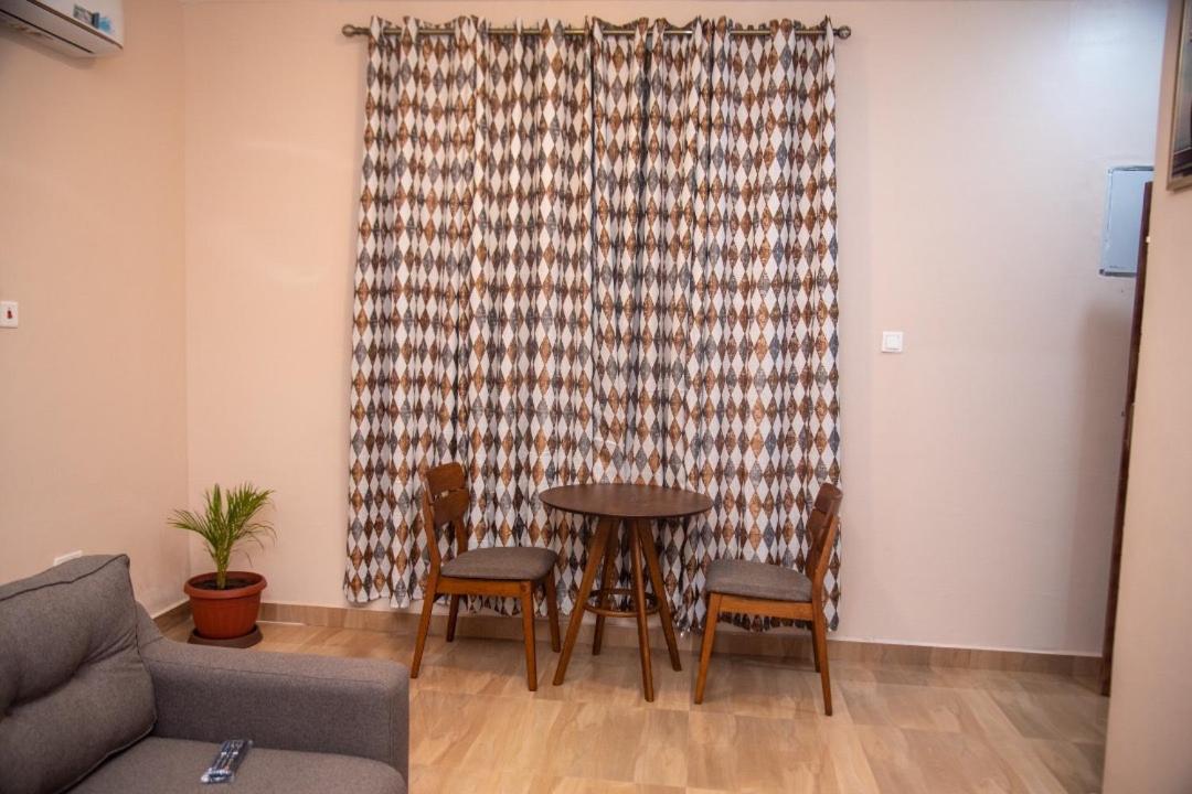 Mojo Apartment, Tema Exterior foto